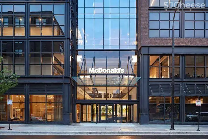 溯源与创新 麦当劳2.5亿美元的芝加哥总部大楼设计欣赏-时刻设计网