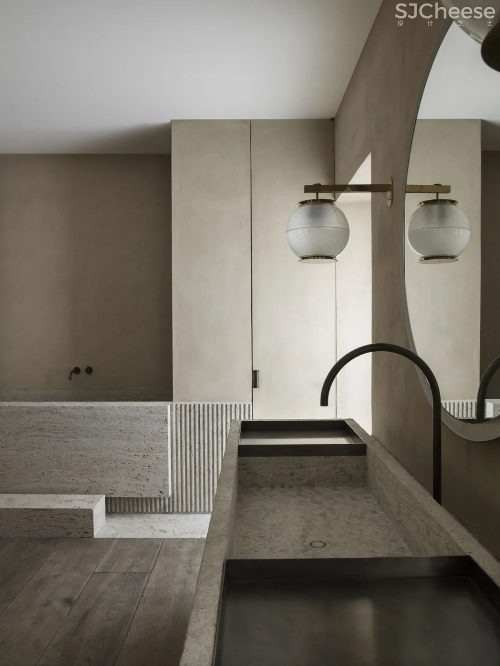 Nicolas Schuybroek Architects：古董与原始结合 浴室沙龙 首-时刻设计网