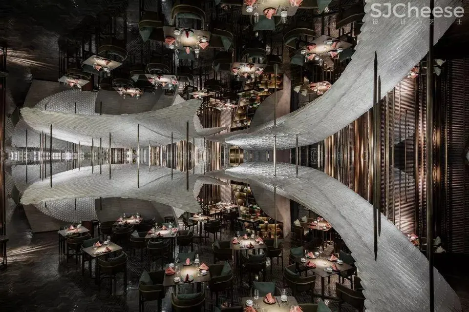 宋·川菜 | 40 万片琉璃羽毛的视觉盛宴 | RMA作品-时刻设计网
