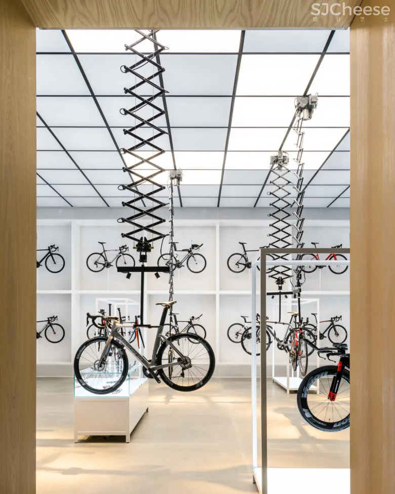 丹麦UNITED CYCLING高端自行车店面设计 商业 第3张