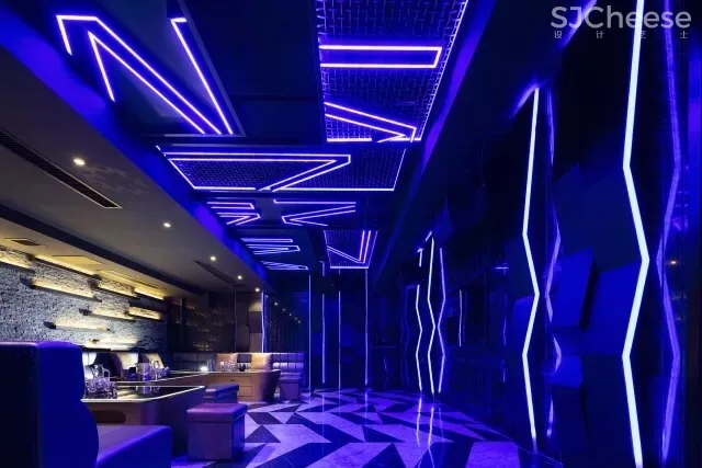 新冶组设计：面积800㎡的深圳 LIFE酒吧设计-时刻设计网