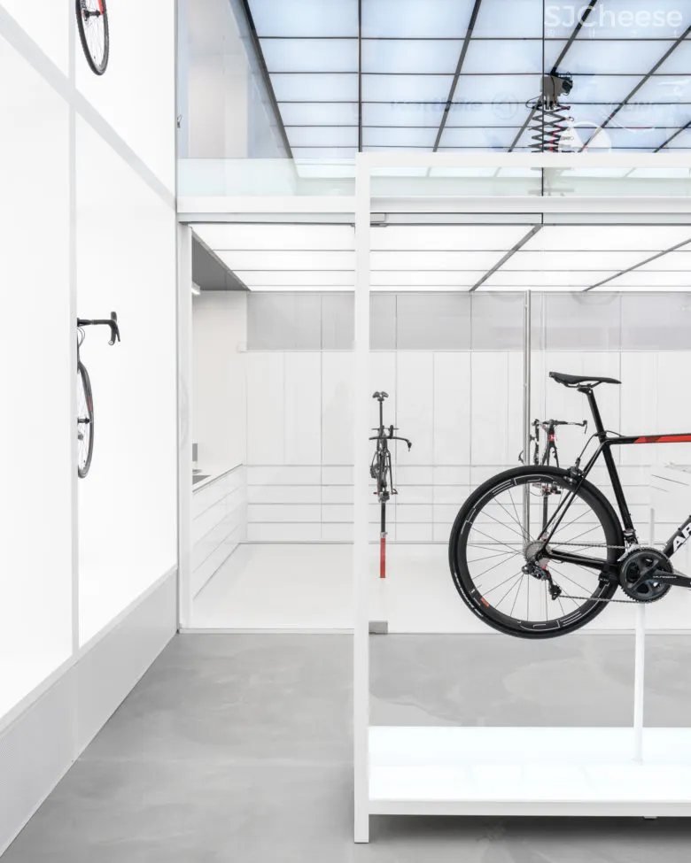 丹麦UNITED CYCLING高端自行车店面设计 商业 第8张