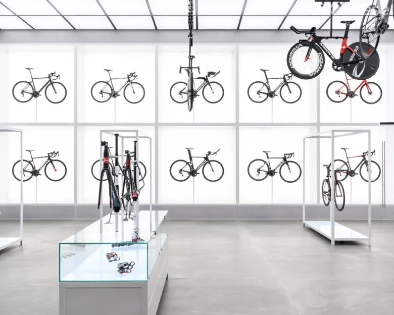 丹麦UNITED CYCLING高端自行车店面设计 商业 第17张