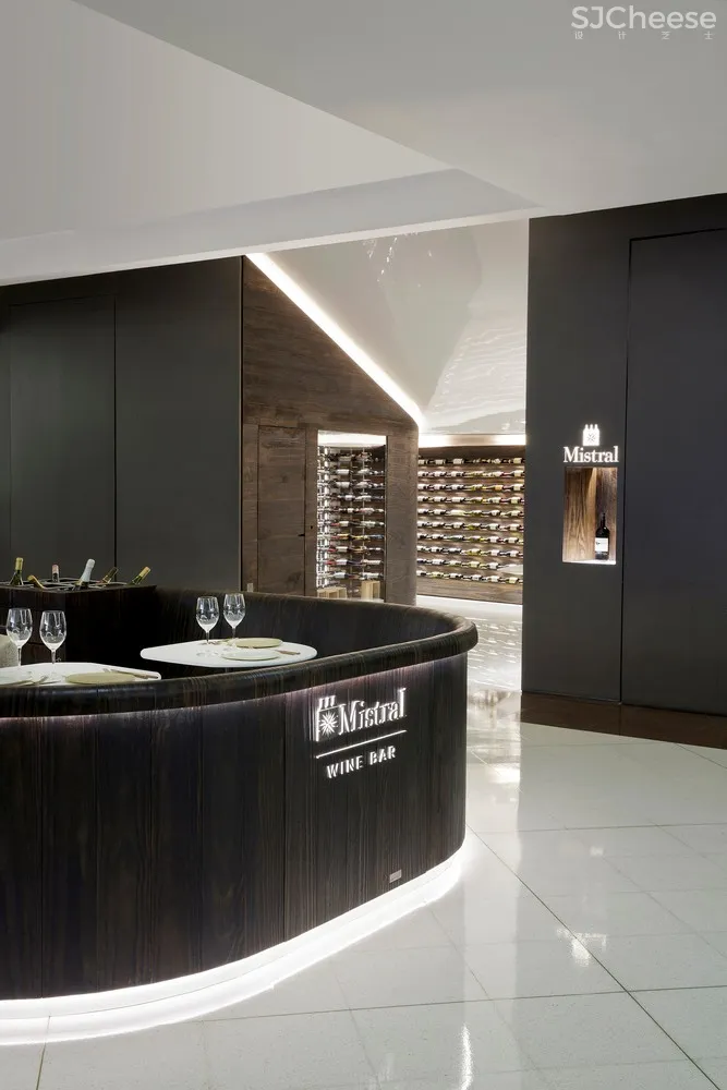 Studio Arthur Casas | Mistral 葡萄酒销售餐厅 首-时刻设计网