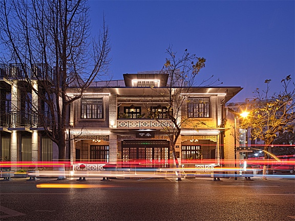 历史建筑中的火锅“博物馆”——八荒设计杭州GUD火锅餐厅旗舰店